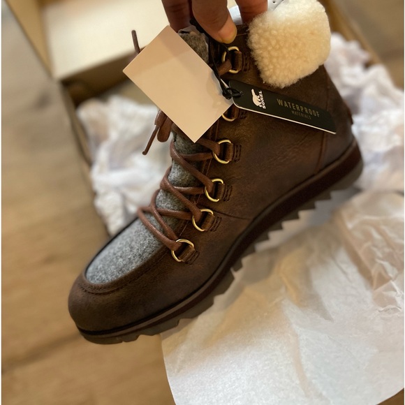 Sorel Shoes - Sorel Harlow Lace Cozy Boots